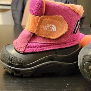 Northface winter boots